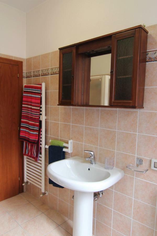 Apartamento Via Di Roma 4 Rávena Exterior foto