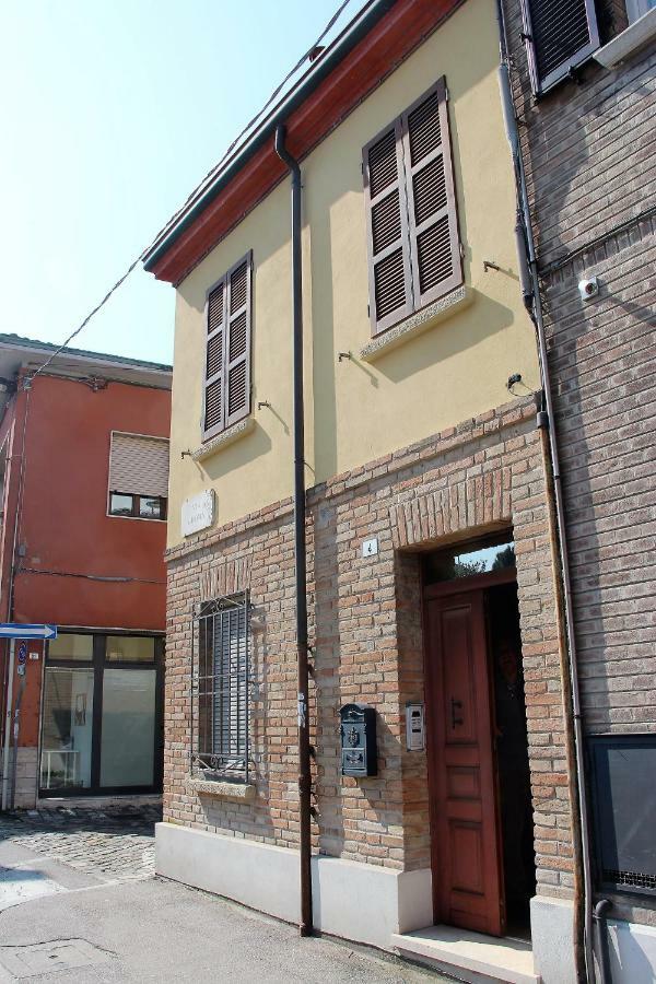 Apartamento Via Di Roma 4 Rávena Exterior foto